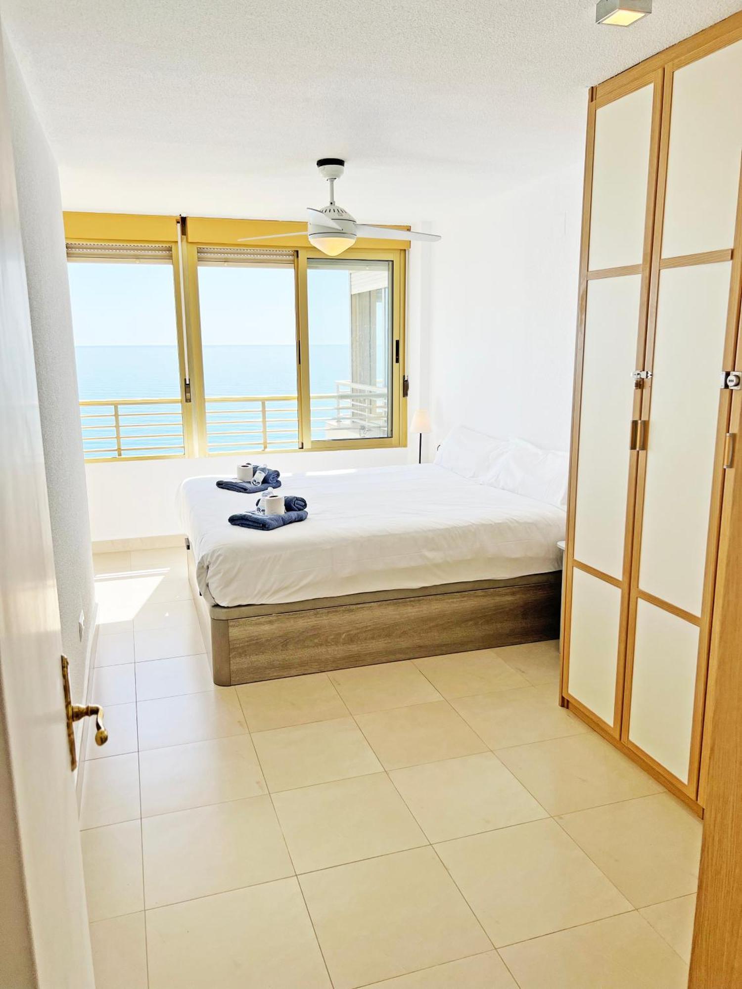 Oasis Frente Al Mar. Parking Gratis El Campello Exterior foto